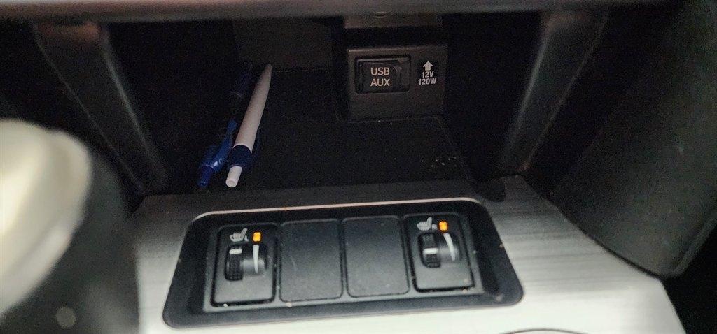 Toyota Camry 4dr Sdn I4 Auto SE Sport Limited Edition (Natl) 2012
