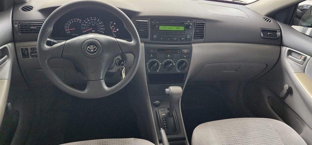 Toyota Corolla CE 2006