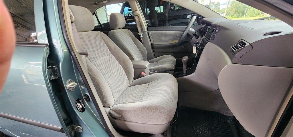 Toyota Corolla CE 2006
