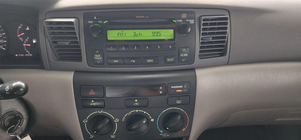 Toyota Corolla CE 2006