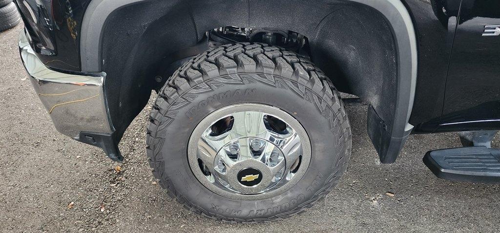 Chevrolet Silverado 3500HD 4WD Crew Cab 172" LT 2022