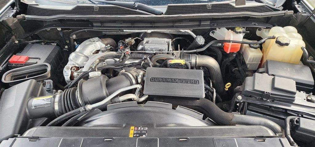Chevrolet Silverado 3500HD 4WD Crew Cab 172" LT 2022