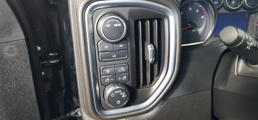 Chevrolet Silverado 3500HD 4WD Crew Cab 172" LT 2022
