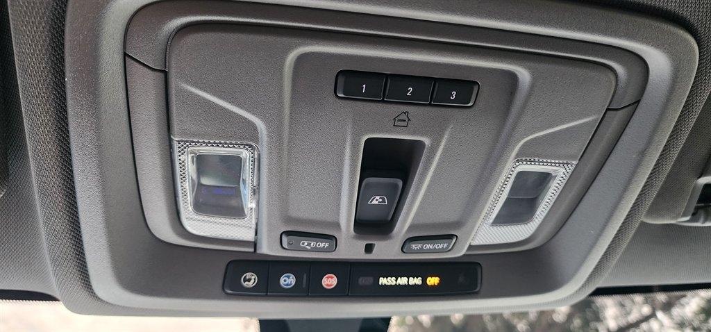 Chevrolet Silverado 3500HD 4WD Crew Cab 172" LT 2022