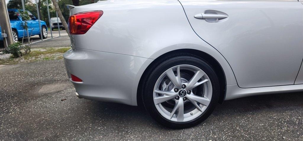 Lexus IS 250 4dr Sport Sdn Man RWD 2009