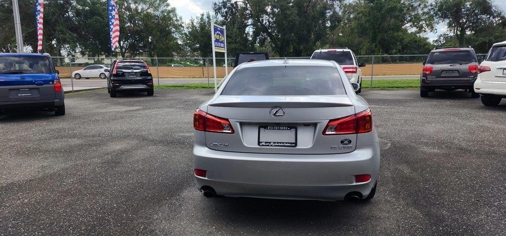 Lexus IS 250 4dr Sport Sdn Man RWD 2009