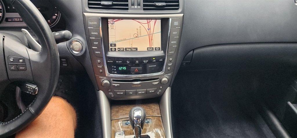 Lexus IS 250 4dr Sport Sdn Man RWD 2009