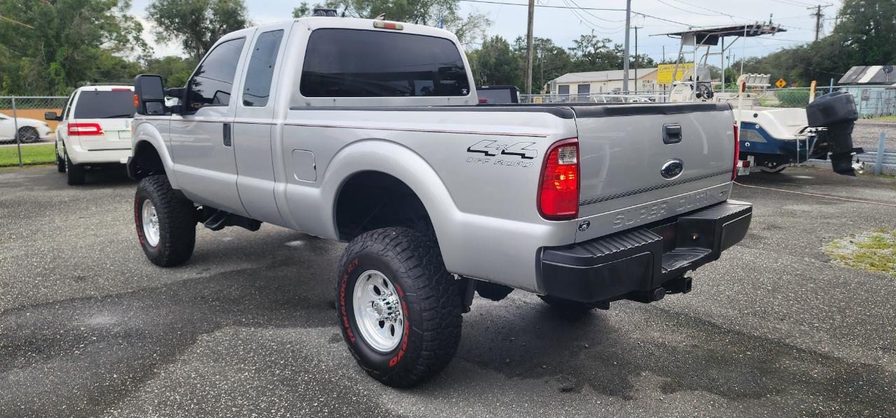 Ford Super Duty F-250  2011