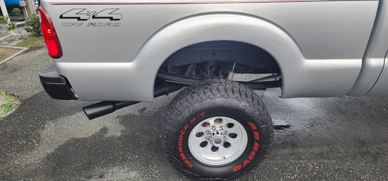 Ford Super Duty F-250  2011