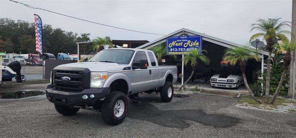 2011 Ford Super Duty F-250 SUPERCAB 4WD XL