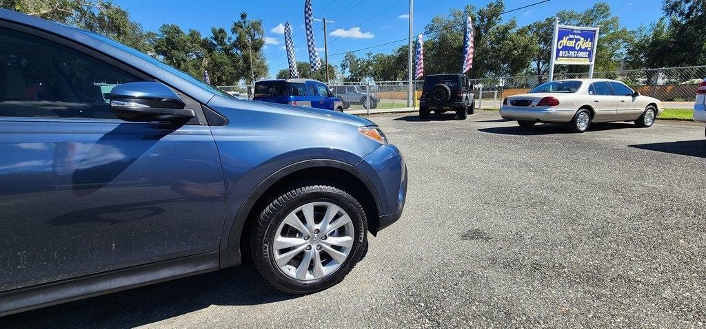 Toyota RAV4 FWD 4dr Limited (Natl) 2014