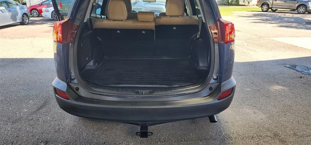 Toyota RAV4 FWD 4dr Limited (Natl) 2014