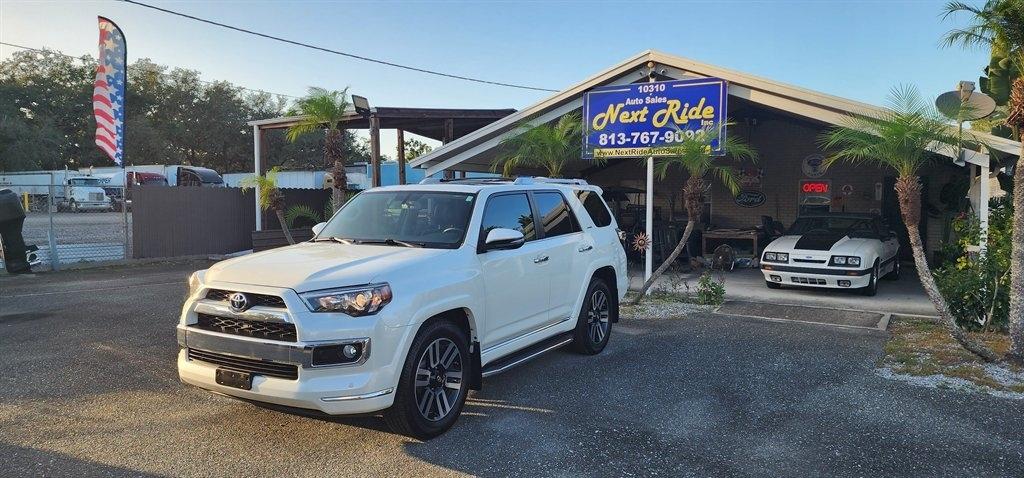 2015 Toyota 4Runner RWD 4dr V6 SR5 (Natl)