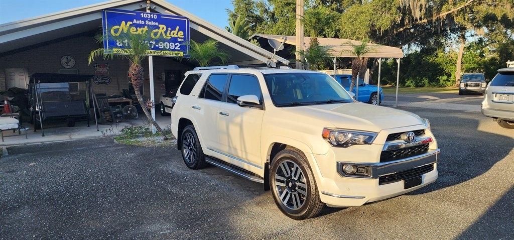 Toyota 4Runner RWD 4dr V6 SR5 Premium (Natl) 2015