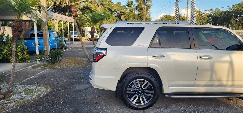 Toyota 4Runner RWD 4dr V6 SR5 Premium (Natl) 2015