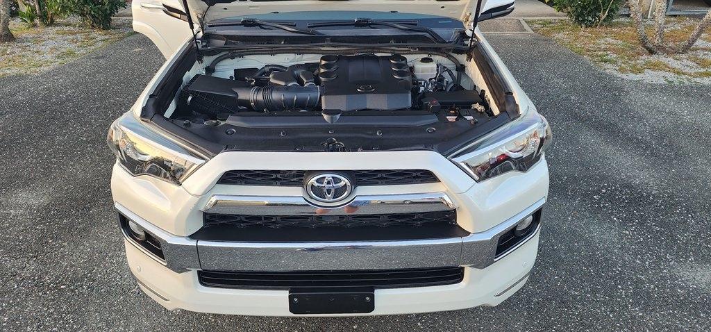 Toyota 4Runner RWD 4dr V6 SR5 Premium (Natl) 2015