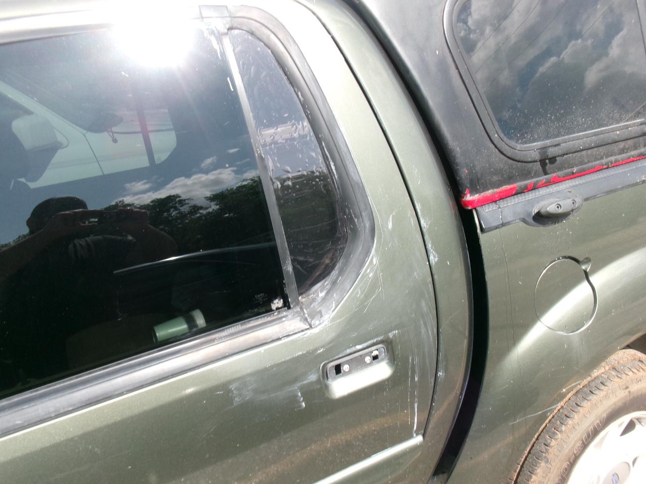 Ford Explorer Sport Trac 2WD 2001