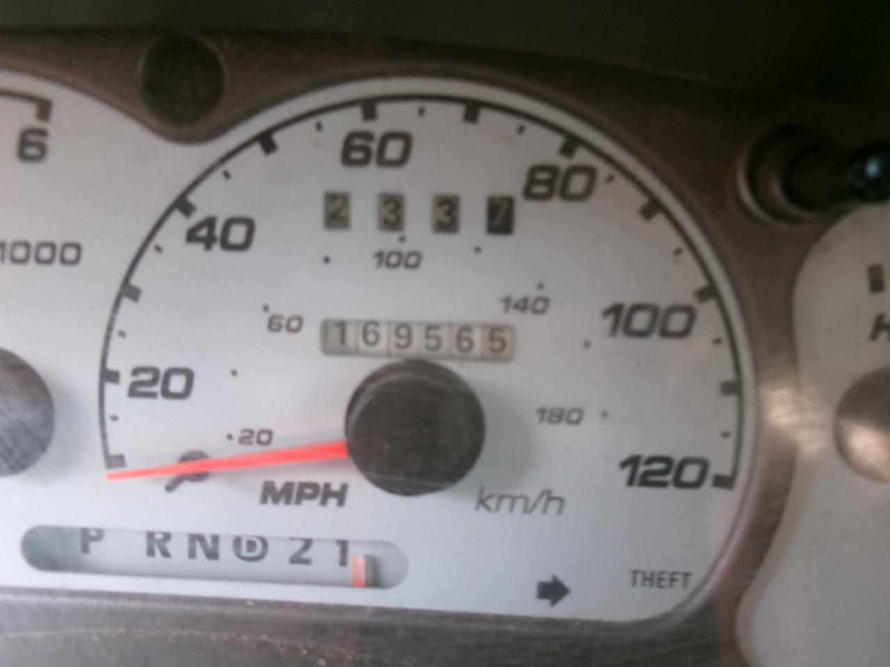 Ford Explorer Sport Trac 2WD 2001