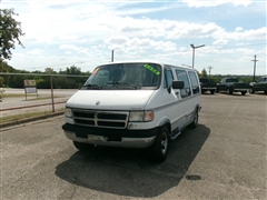 1997 Dodge Ram Van 