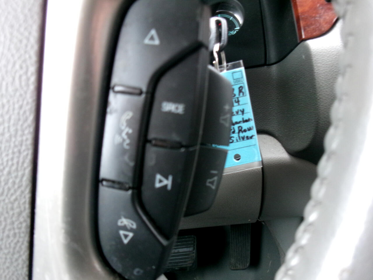 Chevrolet Suburban LT 1500 4WD 2014