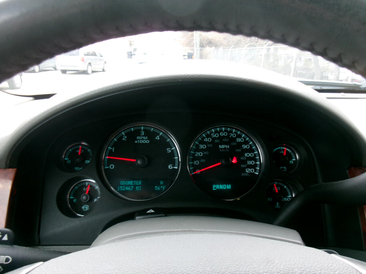 Chevrolet Suburban LT 1500 4WD 2014