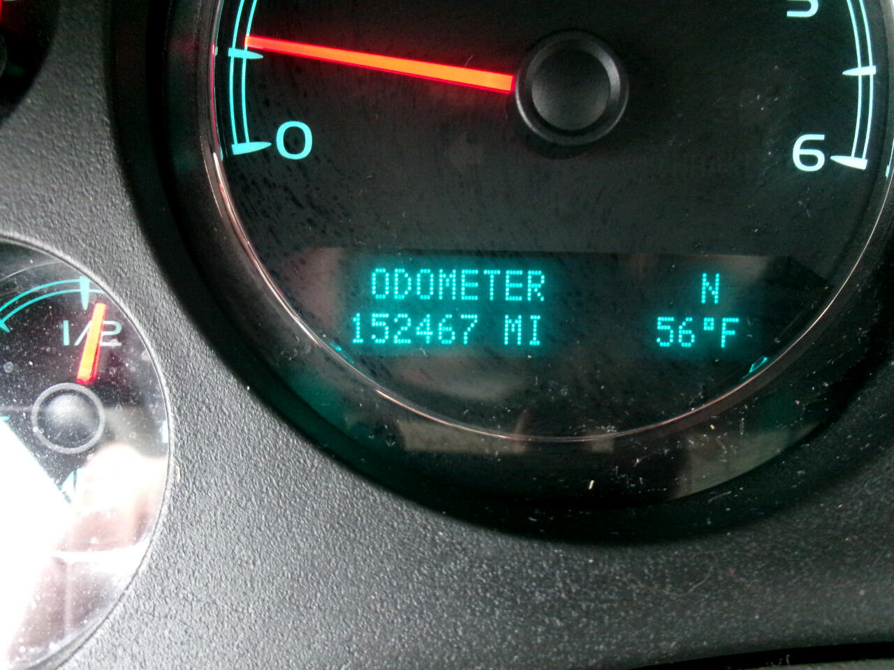 Chevrolet Suburban LT 1500 4WD 2014