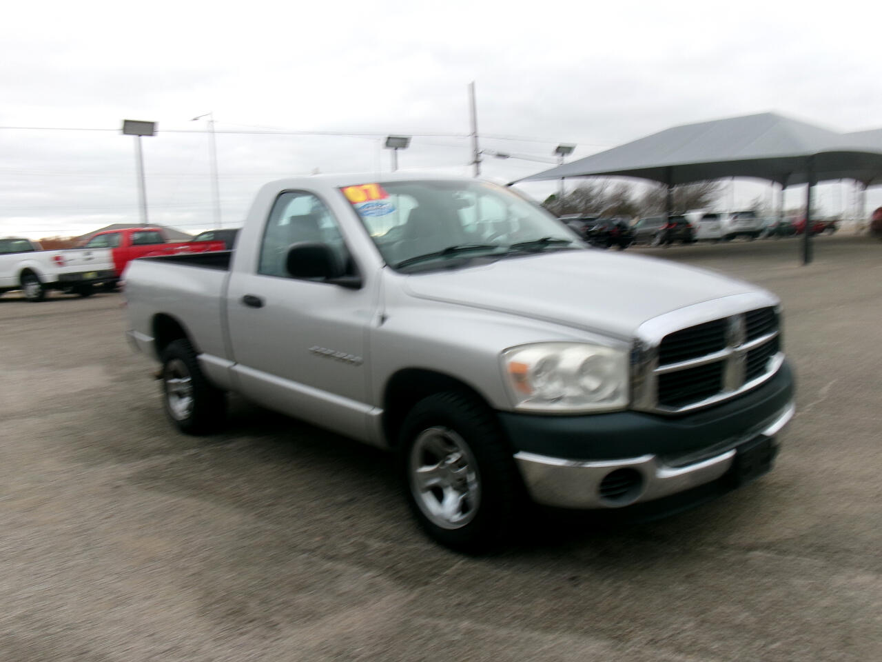 Dodge Ram 1500 Reg. Cab Short Bed 2WD 2007