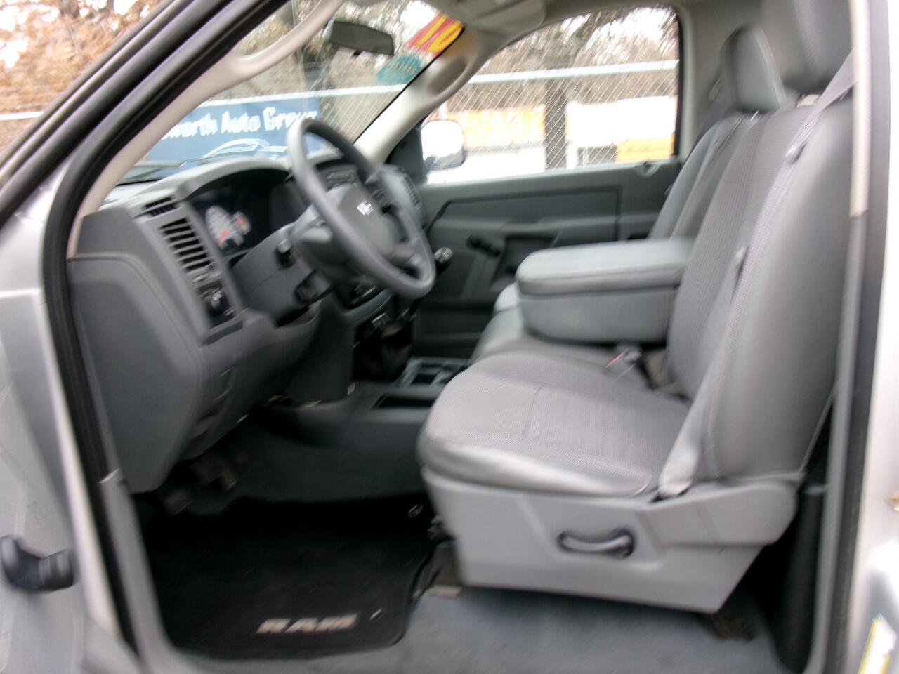 Dodge Ram 1500 Reg. Cab Short Bed 2WD 2007