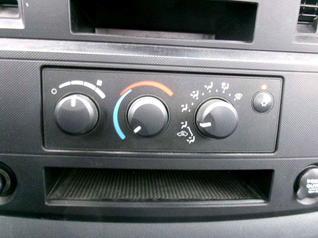 Dodge Ram 1500 Reg. Cab Short Bed 2WD 2007