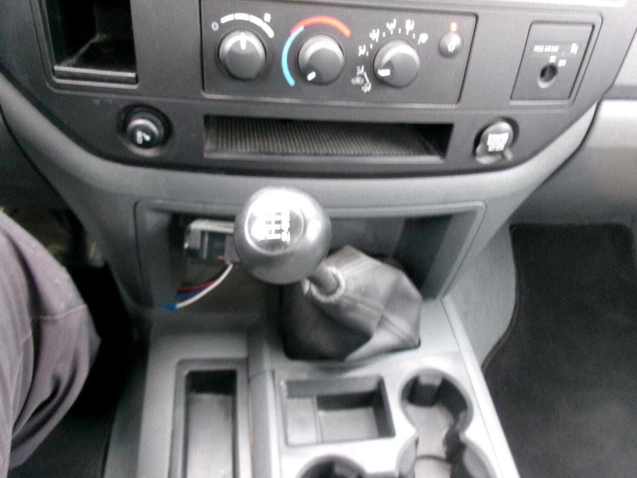 Dodge Ram 1500 Reg. Cab Short Bed 2WD 2007