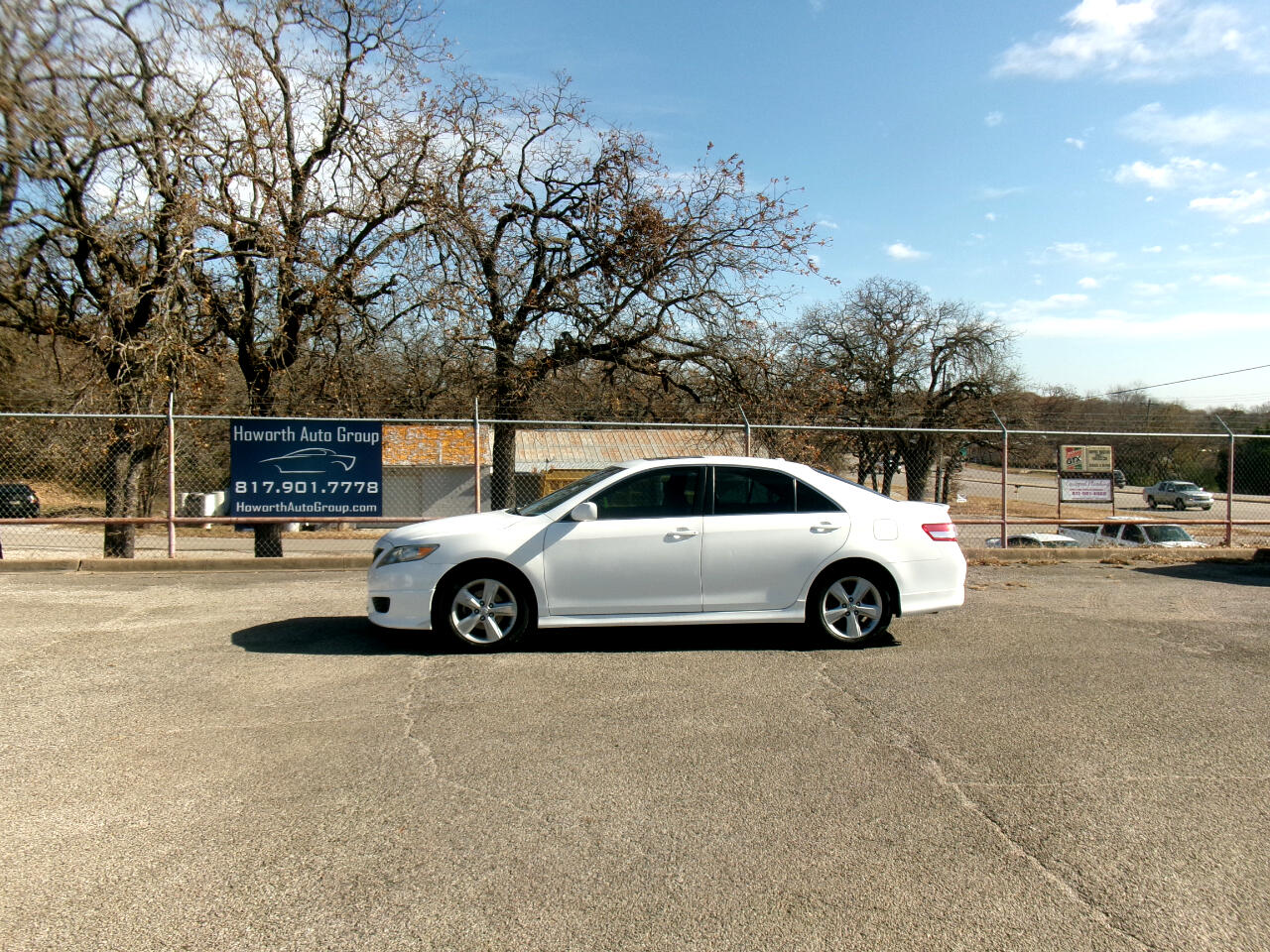 Toyota Camry SE 2011