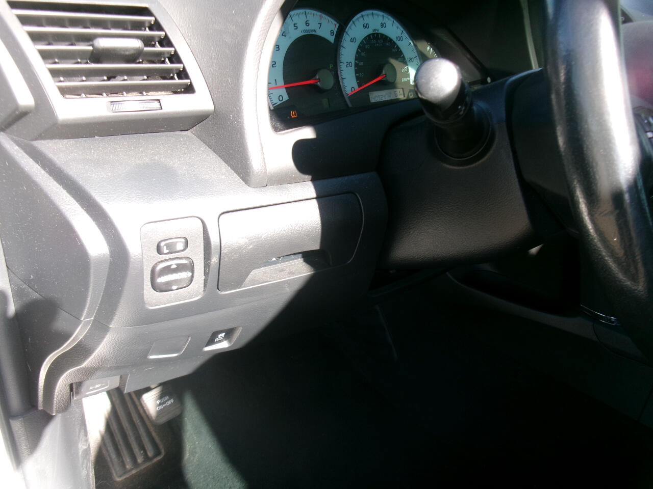 Toyota Camry SE 2011