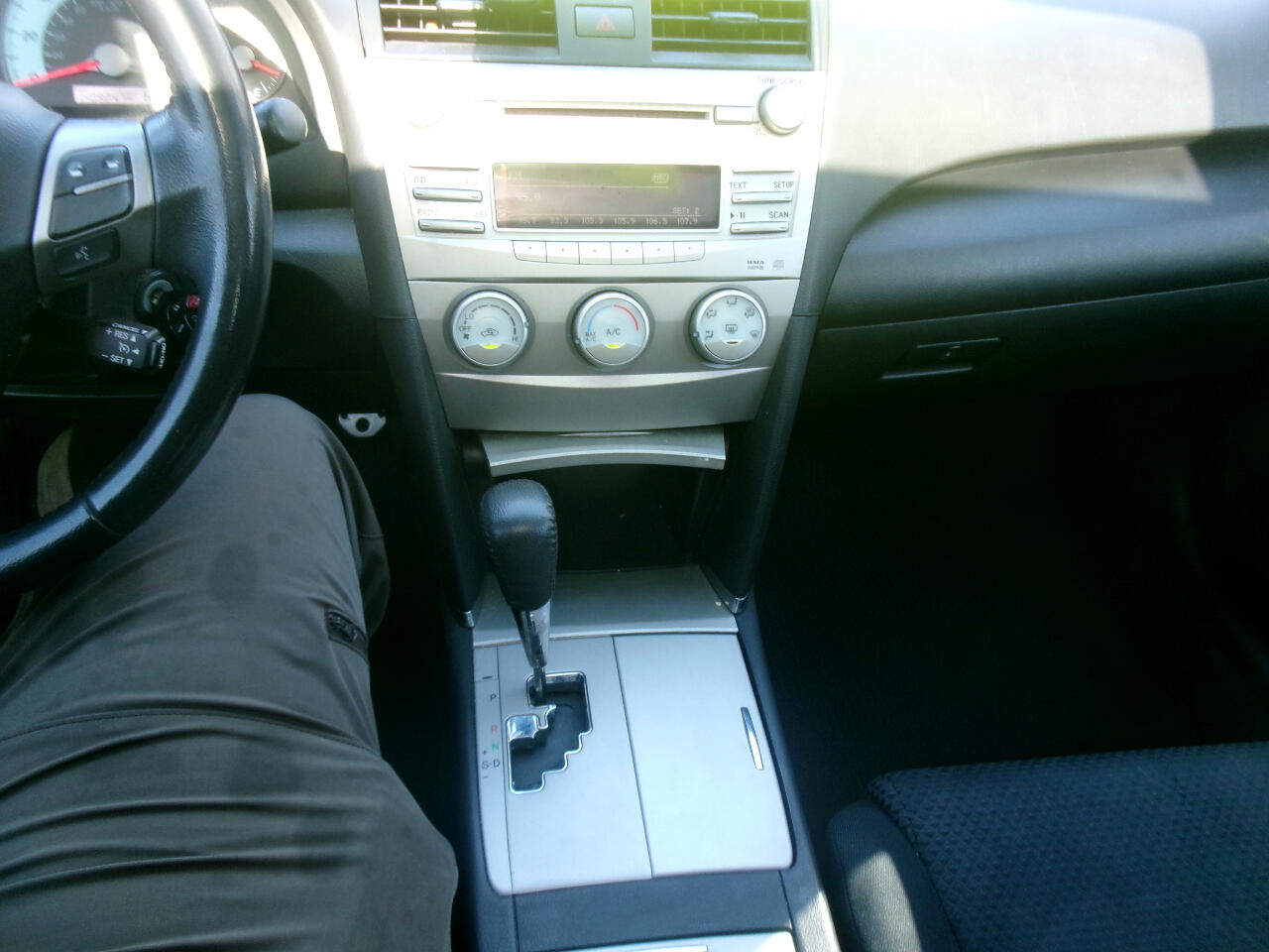 Toyota Camry SE 2011