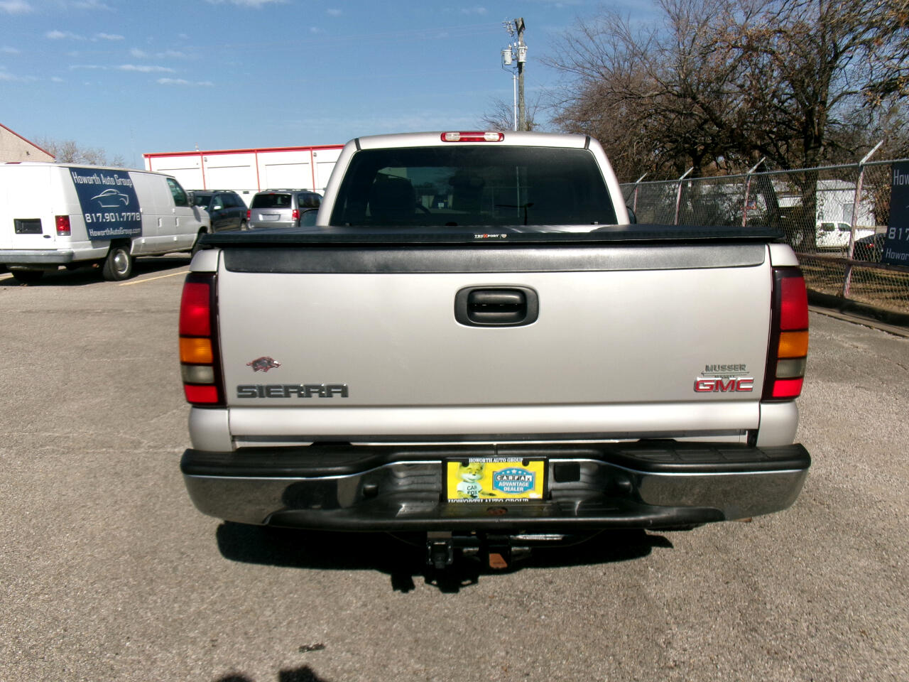 GMC Sierra 1500 Short Bed 2WD 2005