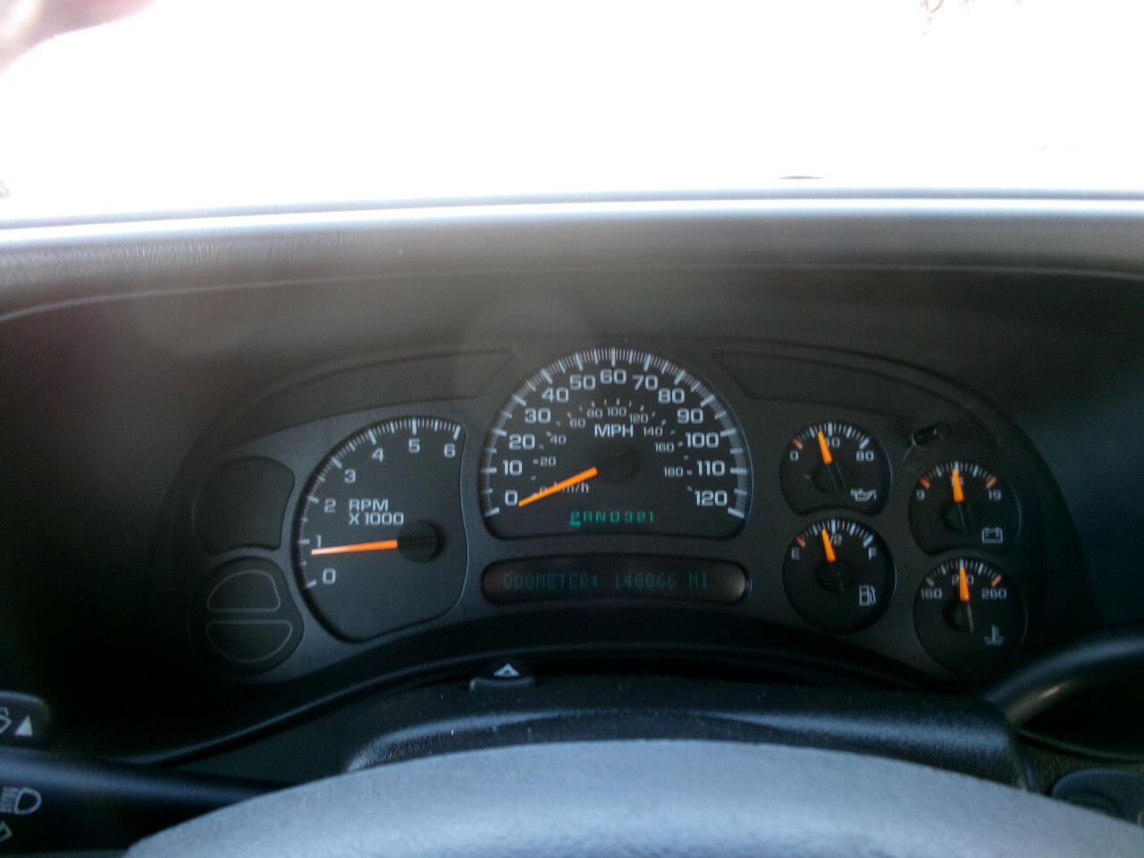 GMC Sierra 1500 Short Bed 2WD 2005