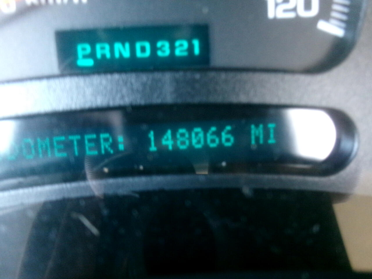 GMC Sierra 1500 Short Bed 2WD 2005