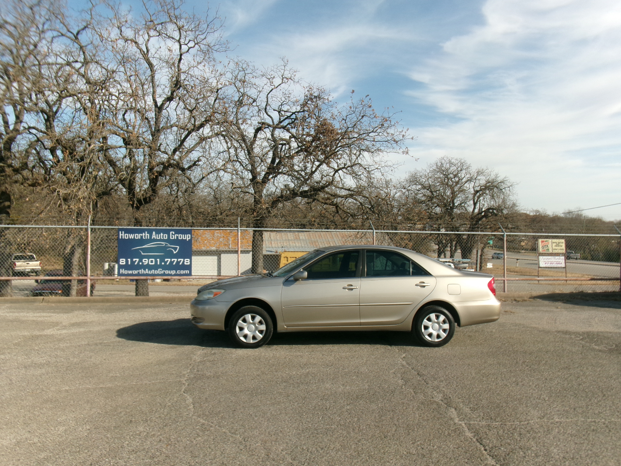 Toyota Camry LE 2004