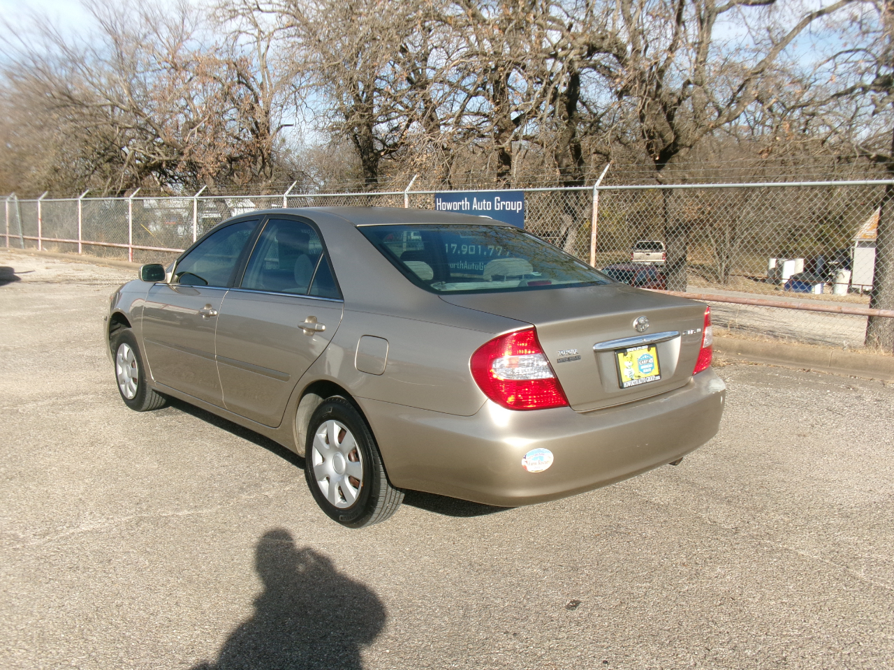 Toyota Camry LE 2004