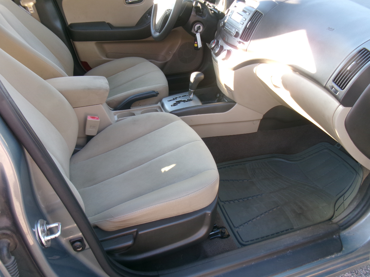 Hyundai Elantra GLS 2010