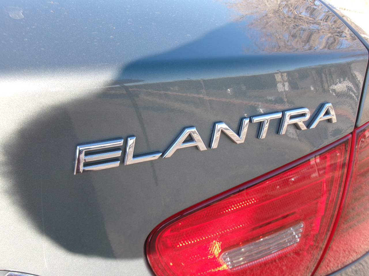Hyundai Elantra GLS 2010