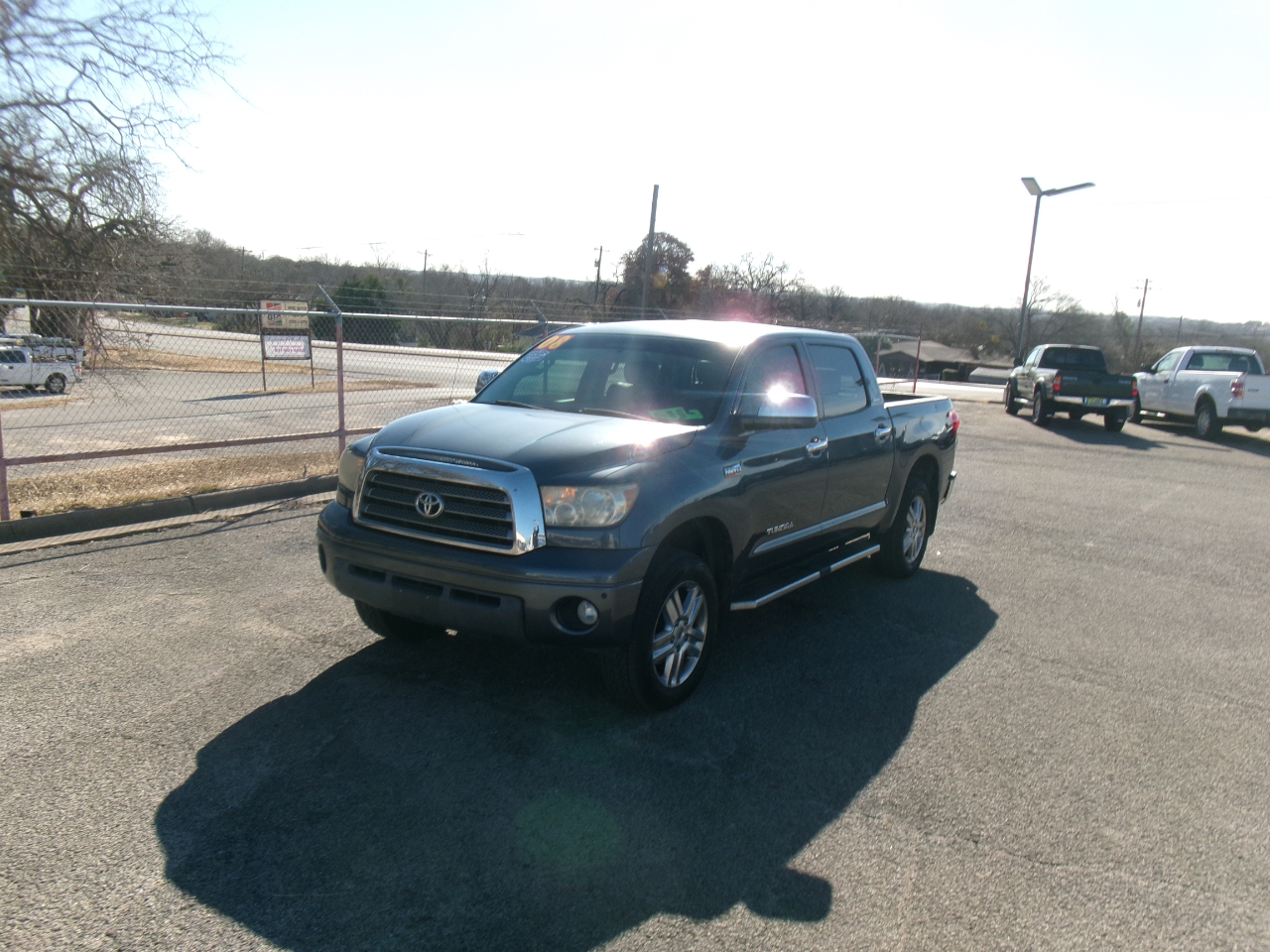 Toyota Tundra Limited CrewMax 5.7L 2WD 2008