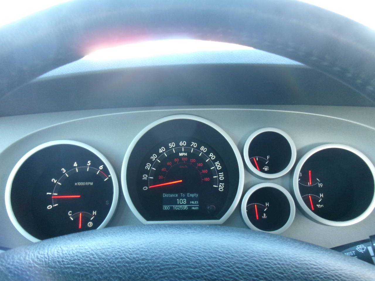 Toyota Tundra Limited CrewMax 5.7L 2WD 2008