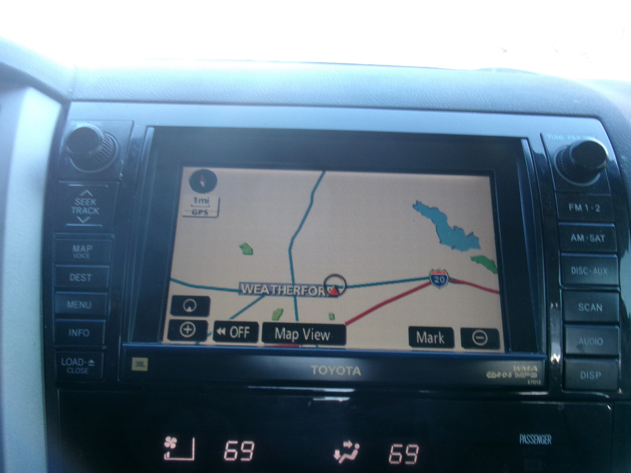 Toyota Tundra Limited CrewMax 5.7L 2WD 2008