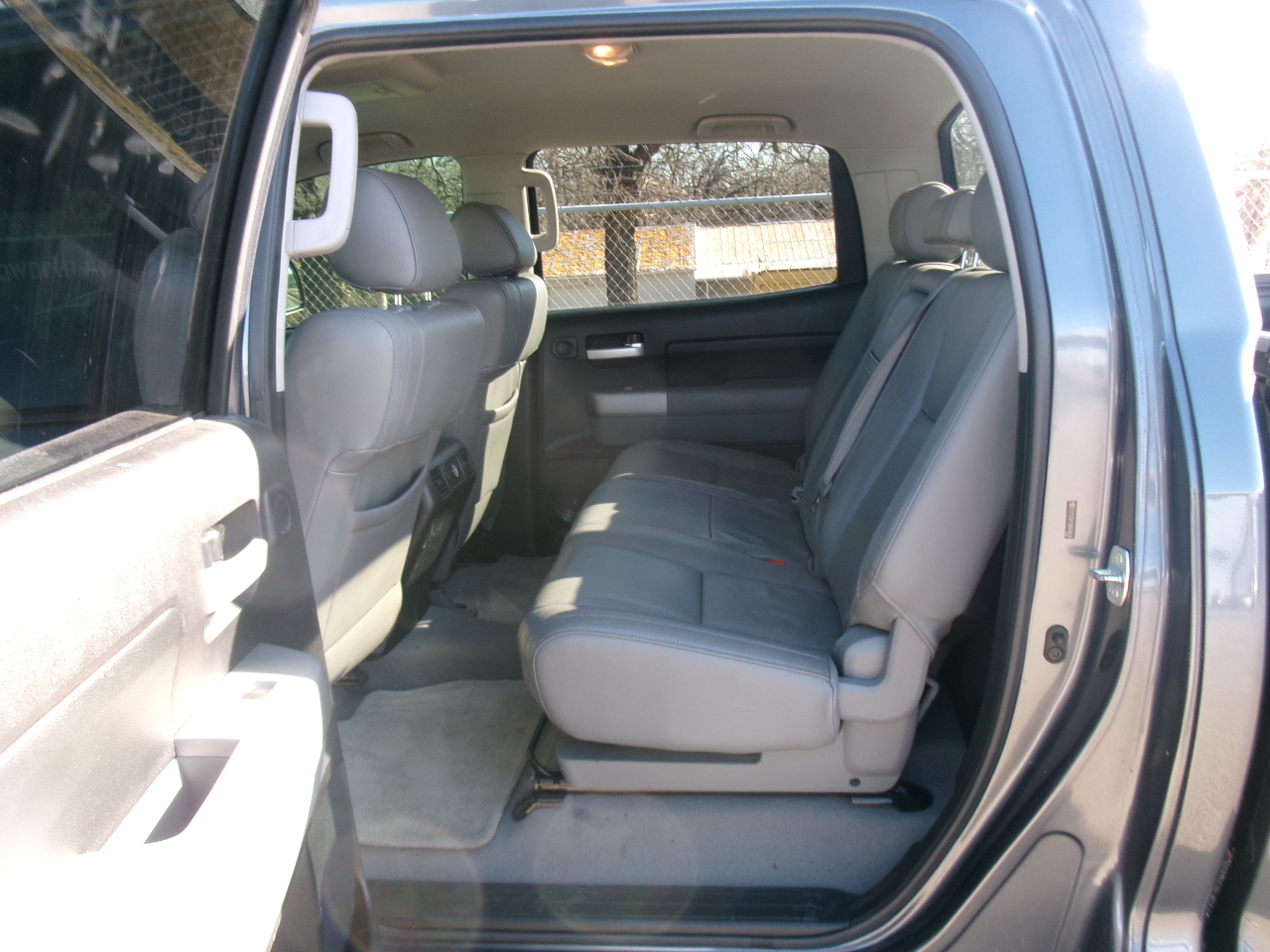 Toyota Tundra Limited CrewMax 5.7L 2WD 2008