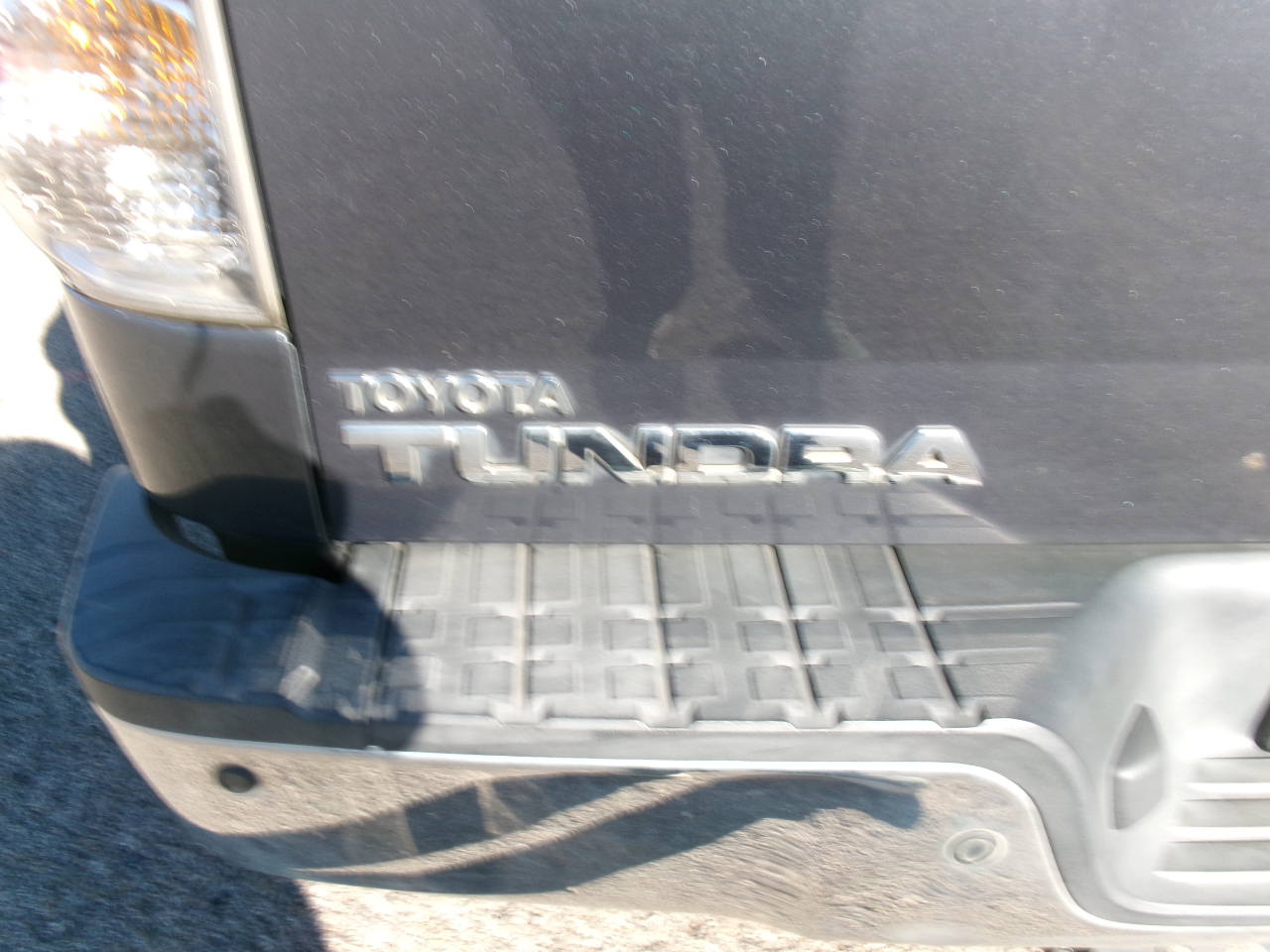 Toyota Tundra Limited CrewMax 5.7L 2WD 2008