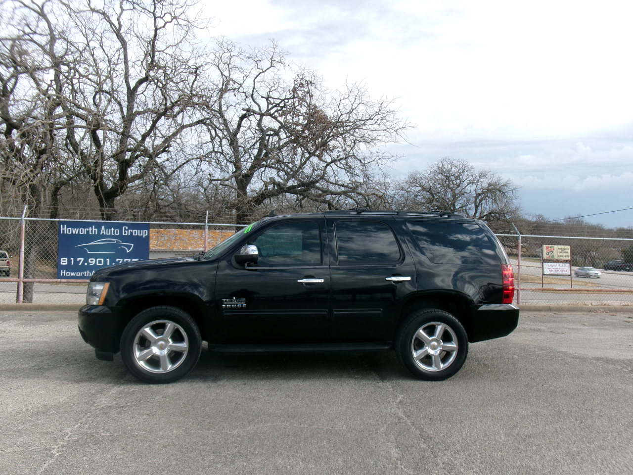 Chevrolet Tahoe LS 2WD 2013