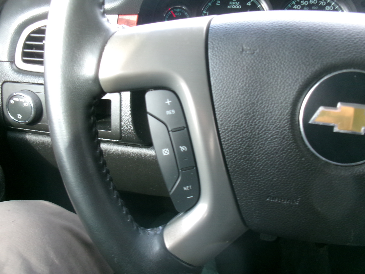 Chevrolet Tahoe LS 2WD 2013