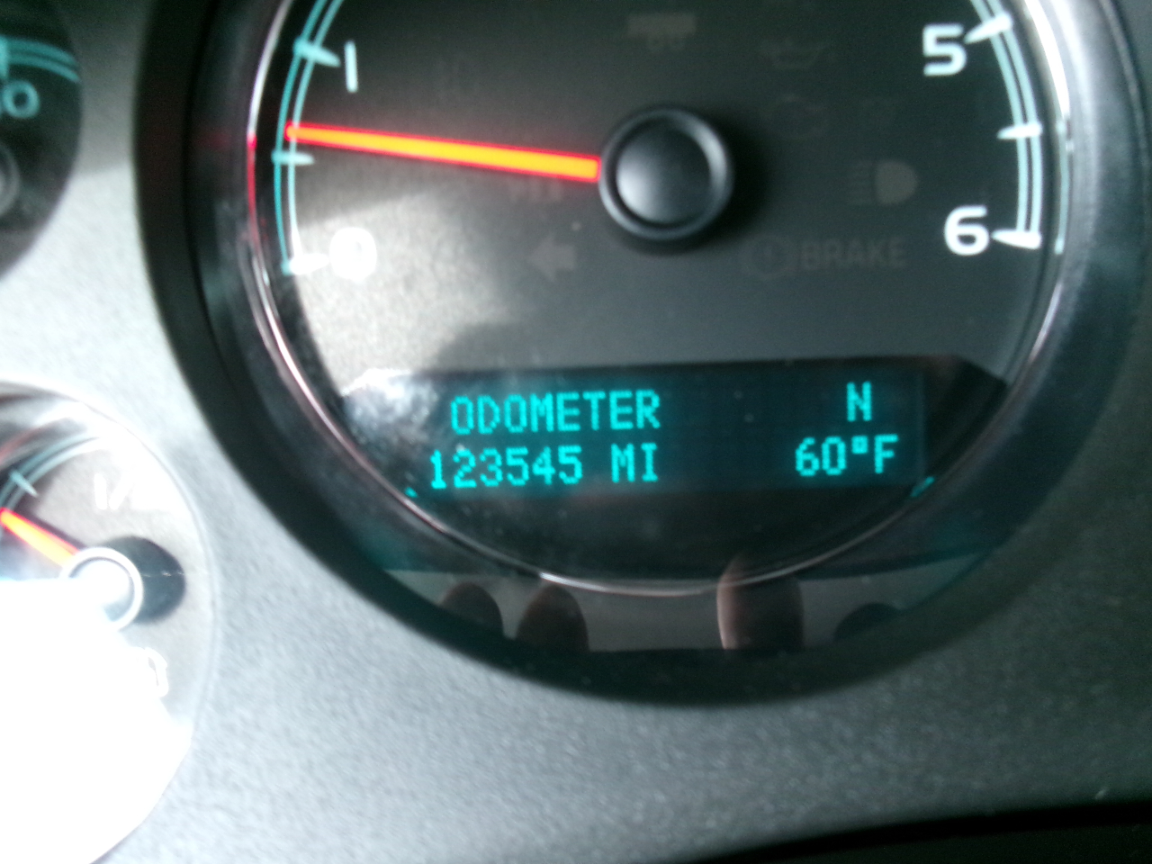 Chevrolet Tahoe LS 2WD 2013