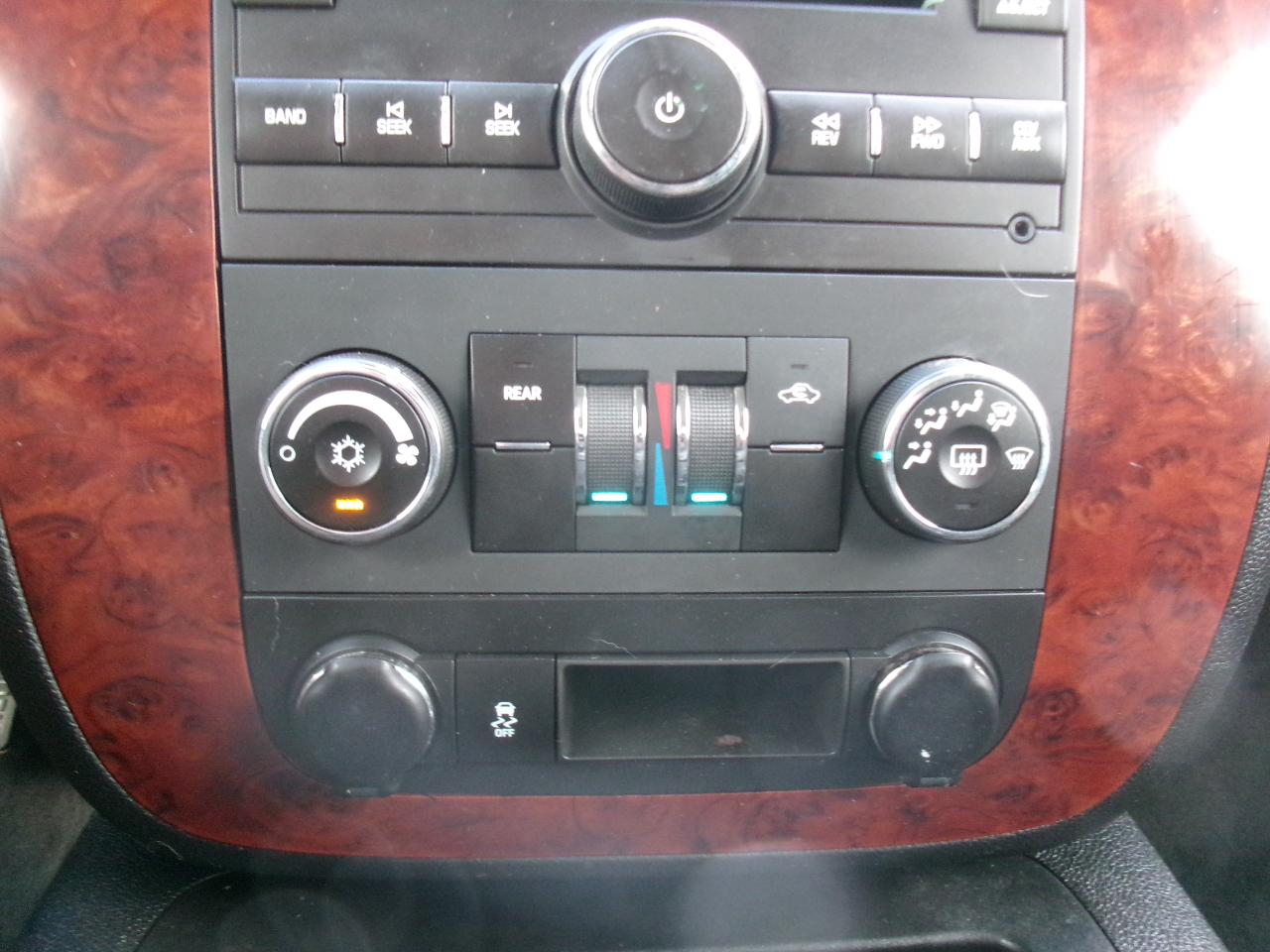 Chevrolet Tahoe LS 2WD 2013