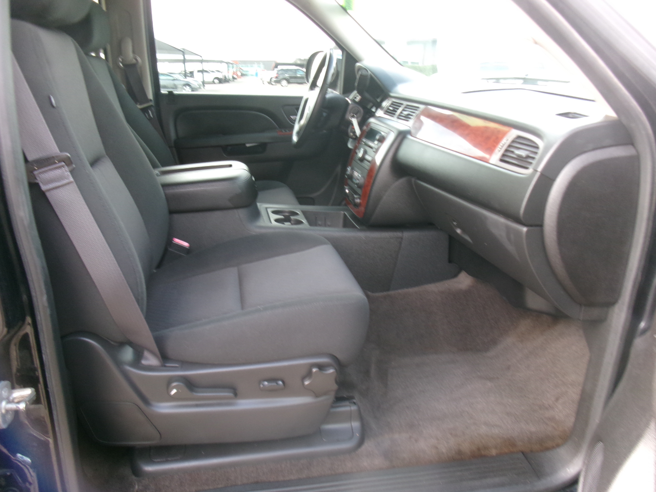 Chevrolet Tahoe LS 2WD 2013